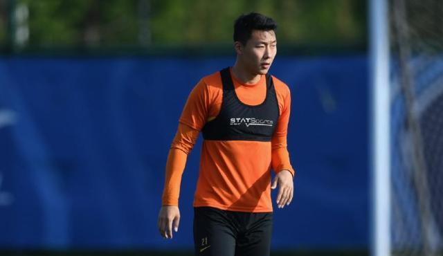 星空体育官方网站-主力班底分崩离析 广州队告别辉煌沦为“球员超市”